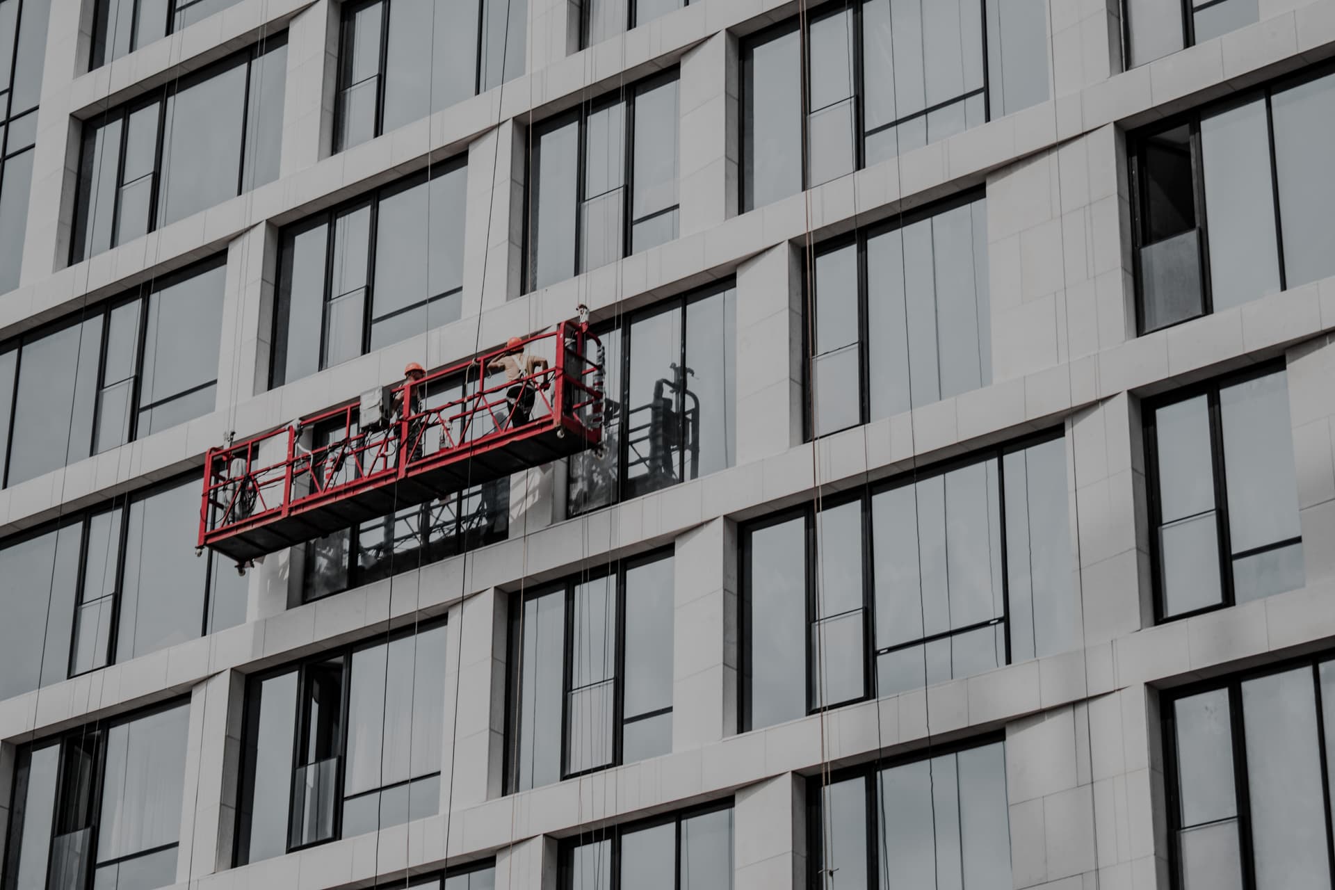 Mastering Commercial Window Cleaning: A Complete Guide
